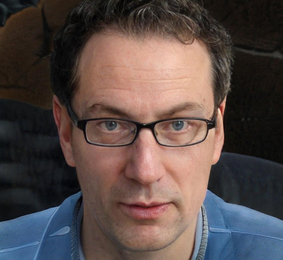 Portrait de Bastien Mercier, développeur front-end senior